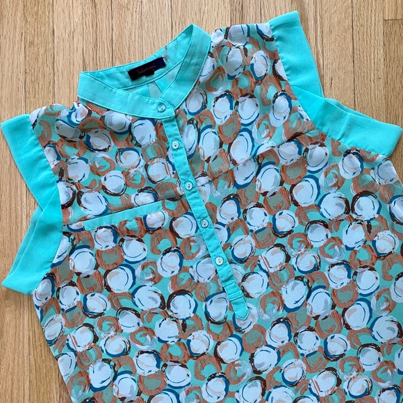 Lulumari Aqua Abstract Sleeveless Chinese Collar High-Low Button Up Blouse Sz M - Picture 3 of 10